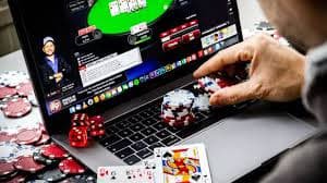 Antarmuka meja Domino QQ di aplikasi mobile medok76